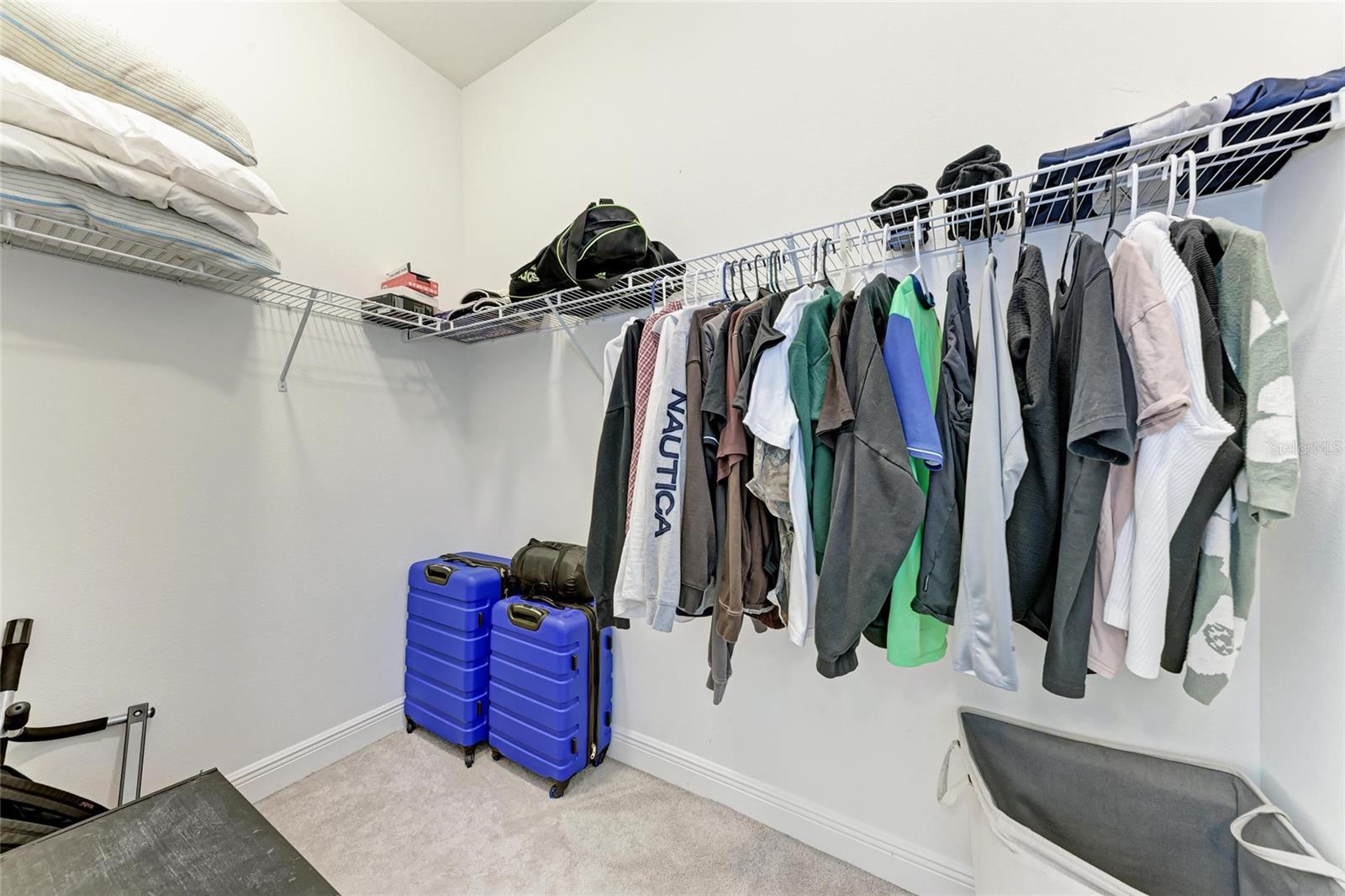 Image 33 of 70 For 13716 Old Creek Court