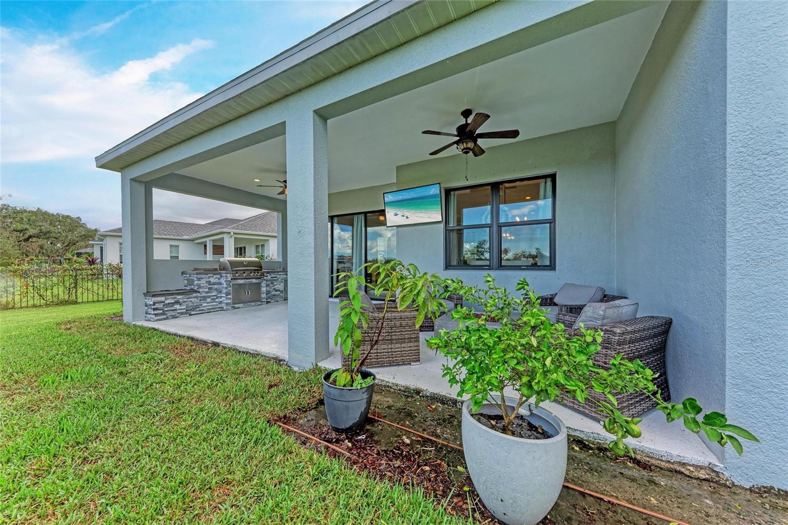 Image 43 of 70 For 13716 Old Creek Court