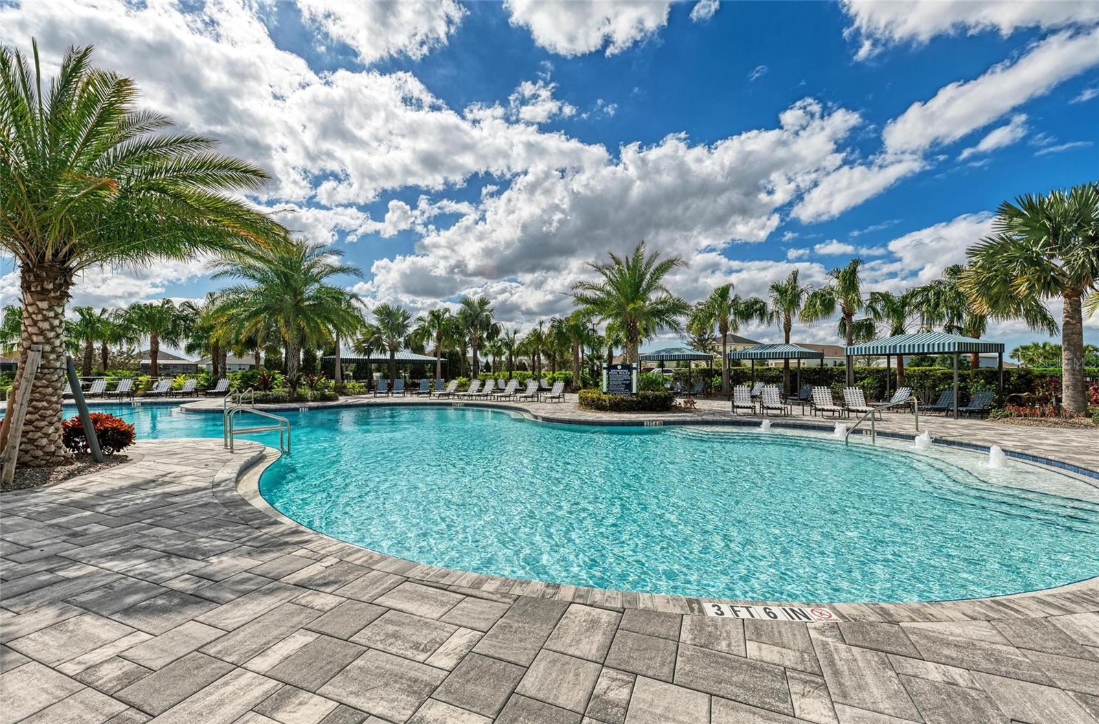 Image 61 of 70 For 13716 Old Creek Court