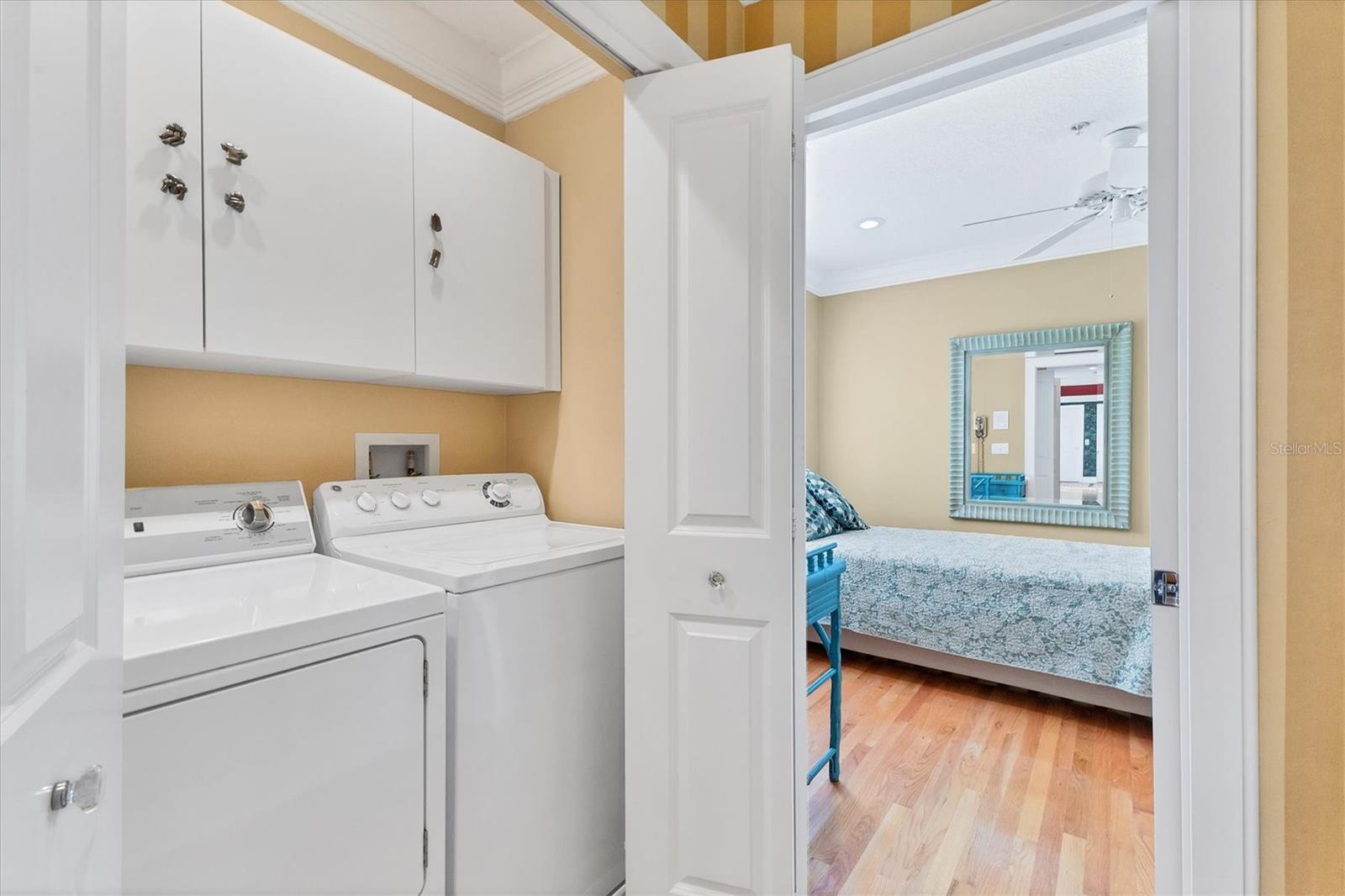 Image 39 of 57 For 1602 Point Pleasant Avenue W