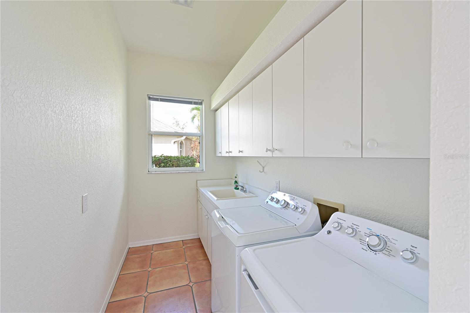 Image 15 of 69 For 6637 Pleasant Hill Road