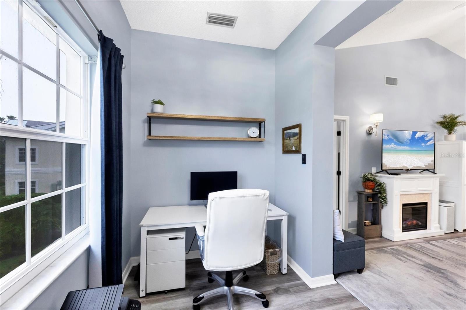Image 15 of 49 For 3701 54th Drive W 202