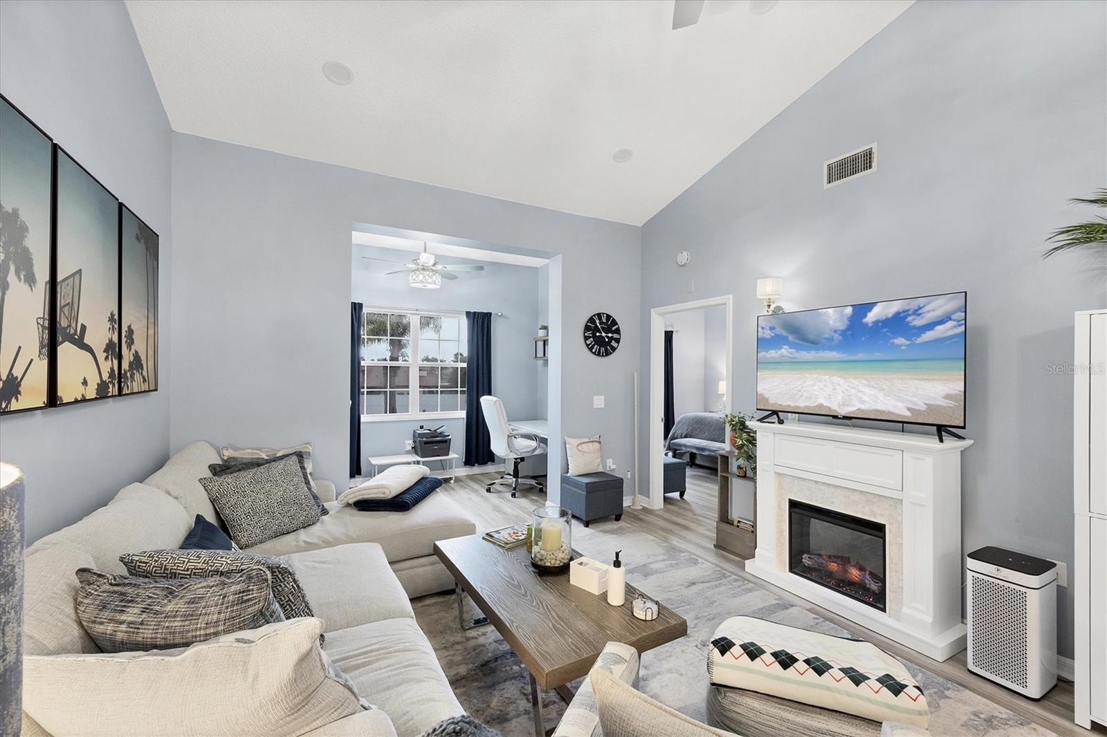 Image 4 of 49 For 3701 54th Drive W 202