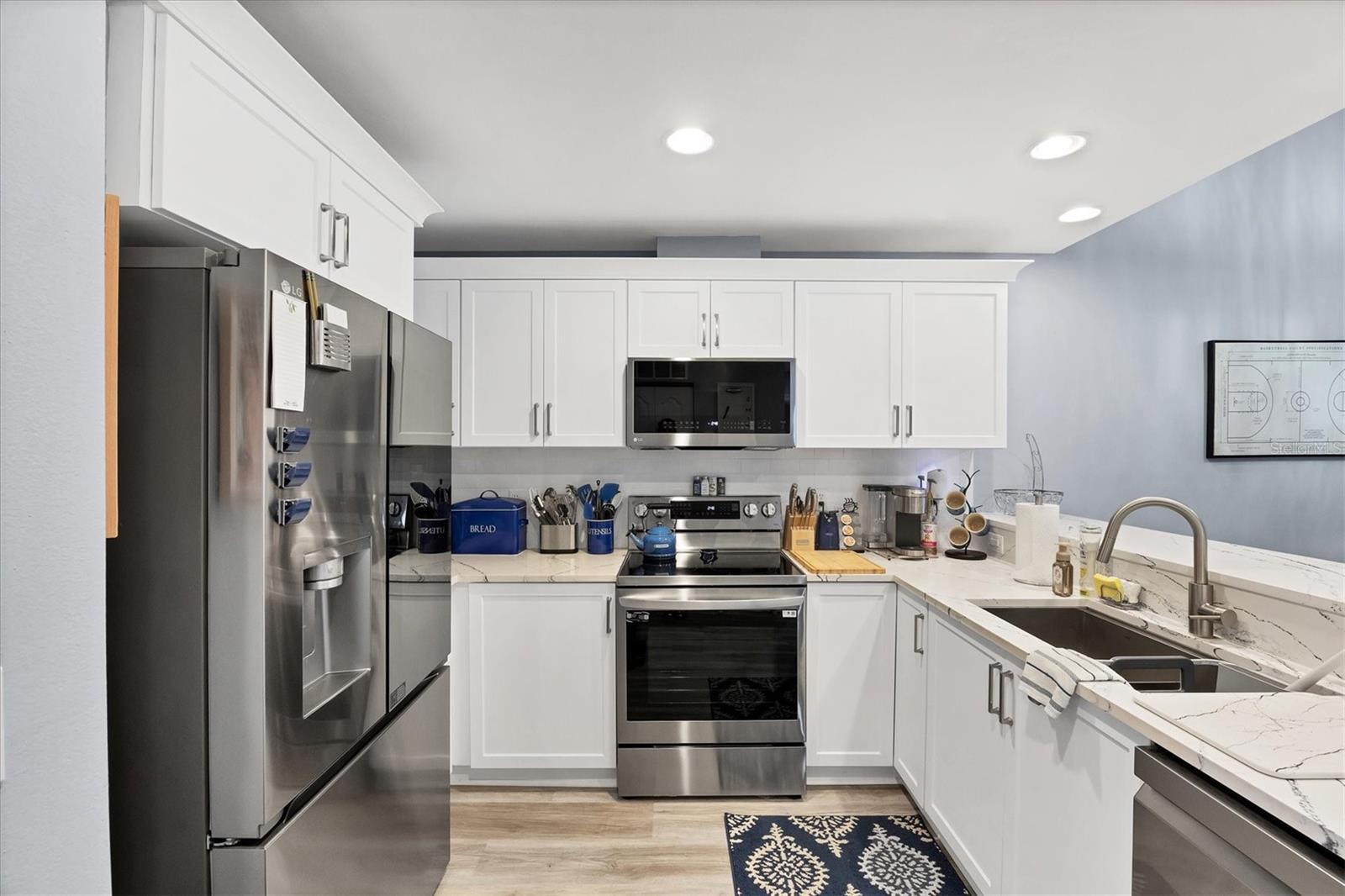Image 9 of 49 For 3701 54th Drive W 202