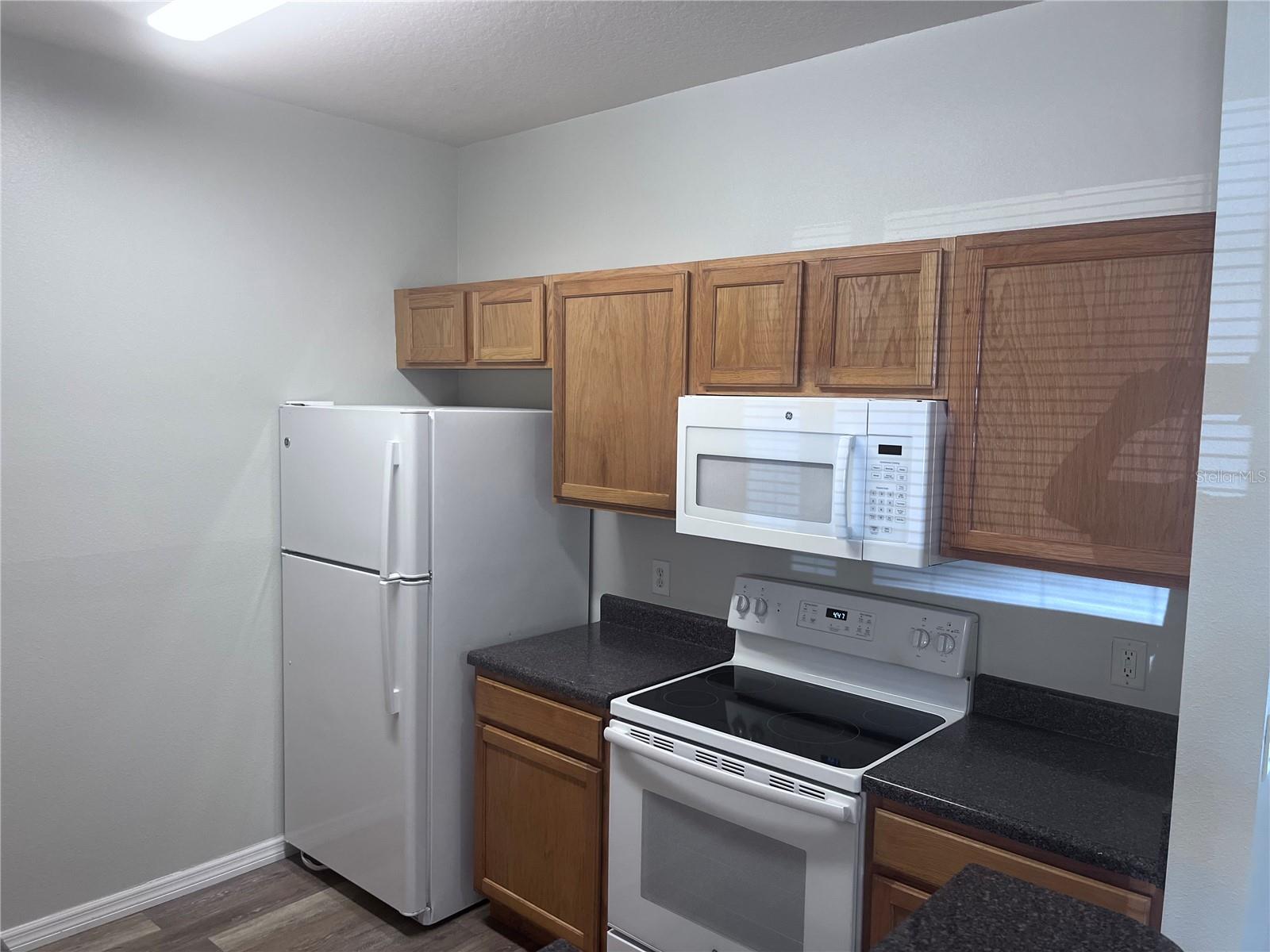 Image 4 of 15 For 4802 51st Street W 802