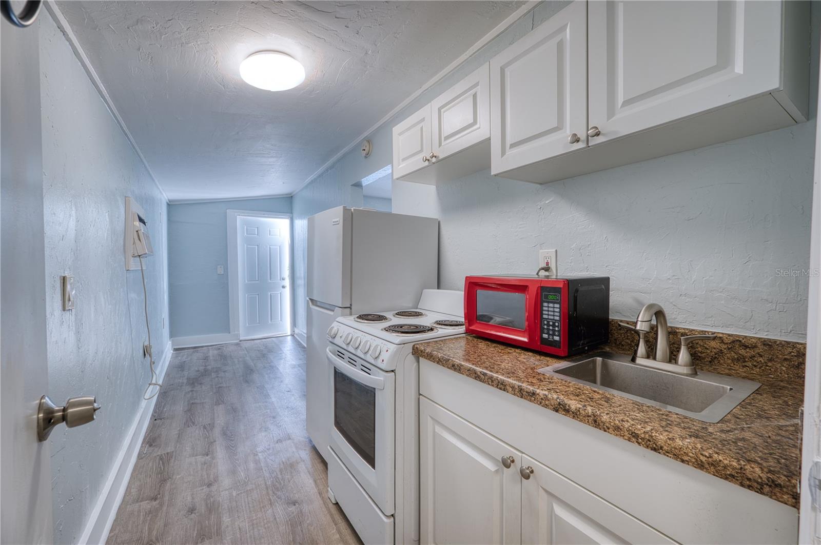 Image 22 of 31 For 1514 12th Avenue W
