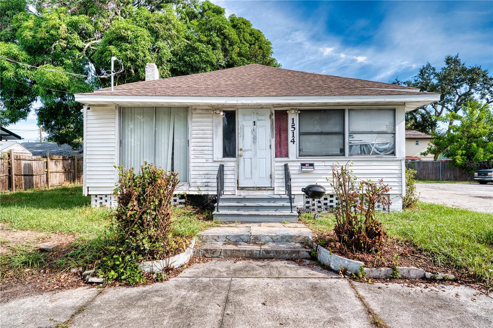 Image 3 of 31 For 1514 12th Avenue W