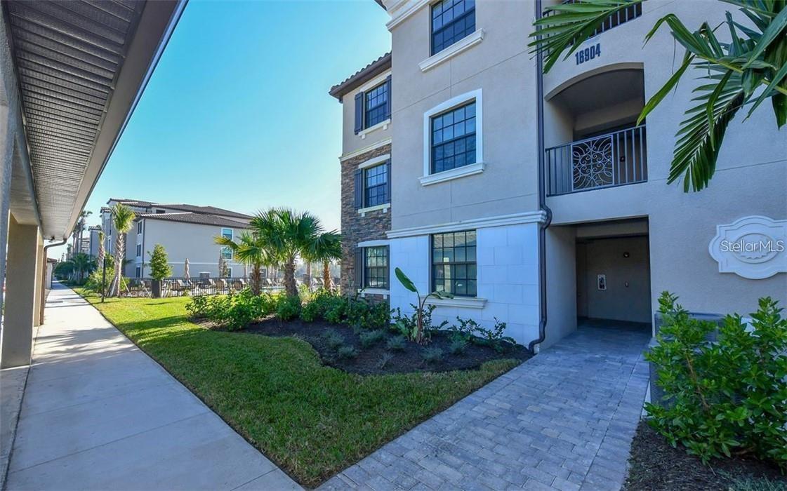 Details for 16904 Vardon Terrace  201, LAKEWOOD RANCH, FL 34211