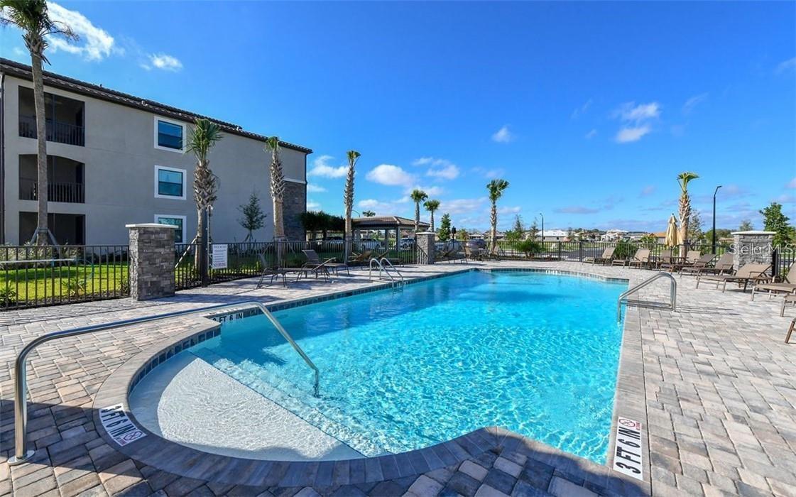 Image 27 of 35 For 16904 Vardon Terrace  201