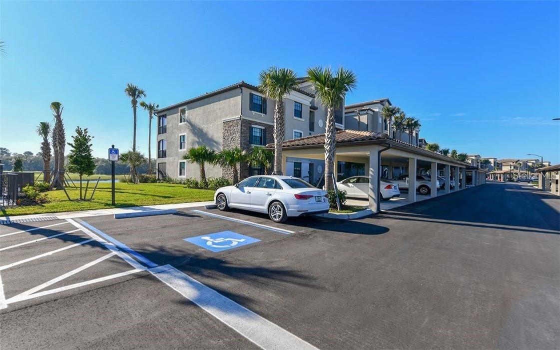 Image 33 of 35 For 16904 Vardon Terrace  201