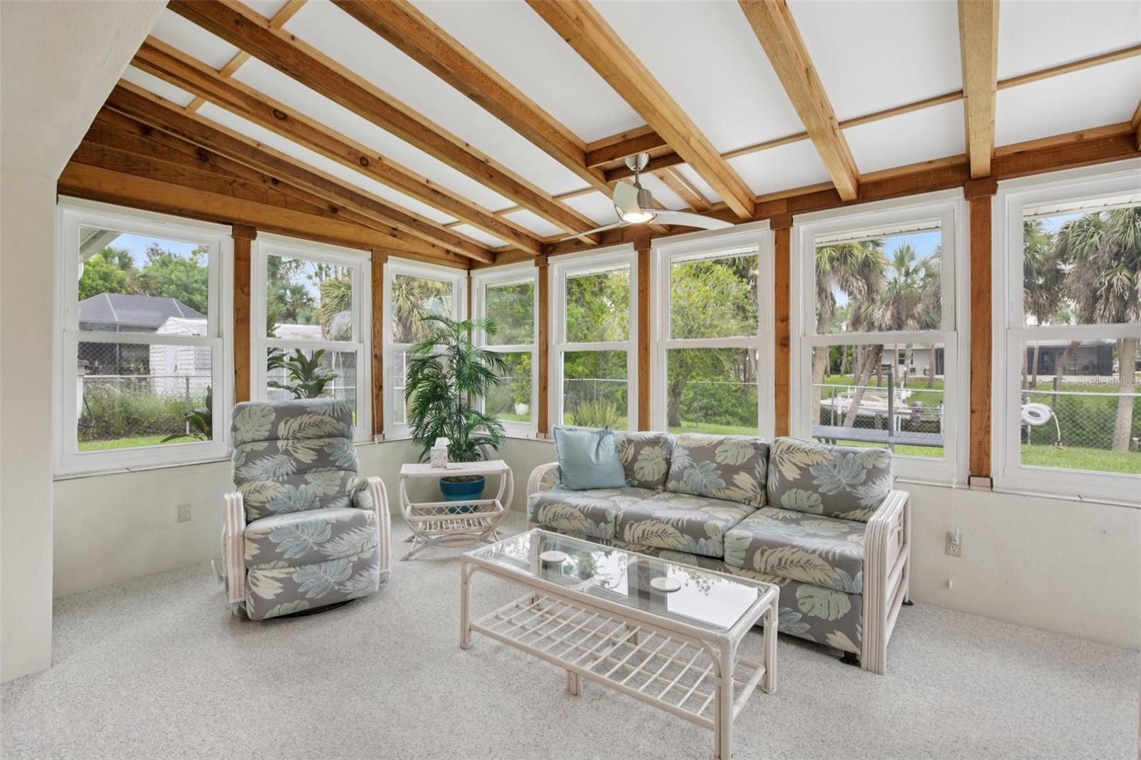 Image 16 of 43 For 2256 Auburn Boulevard