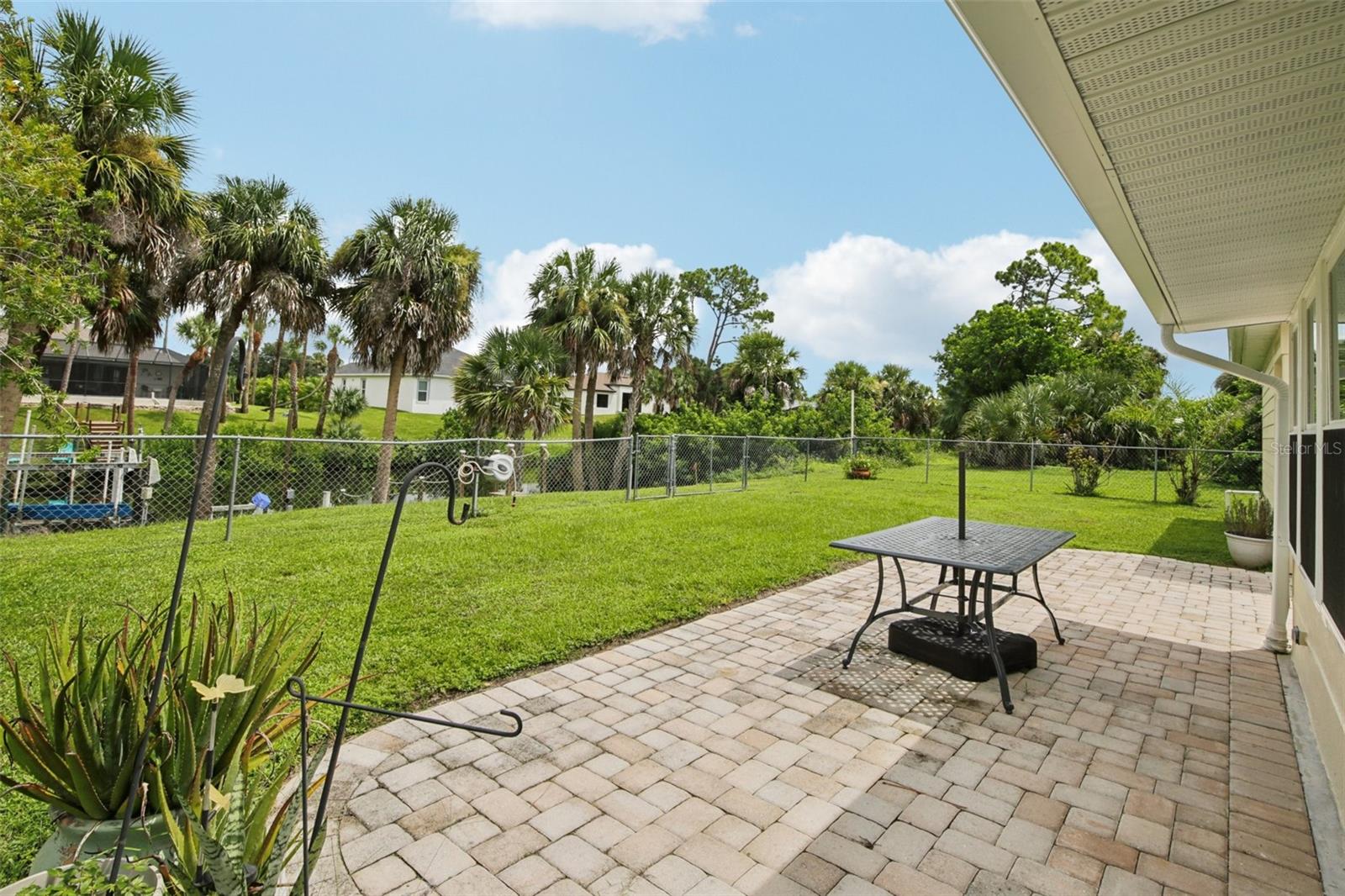 Image 34 of 43 For 2256 Auburn Boulevard