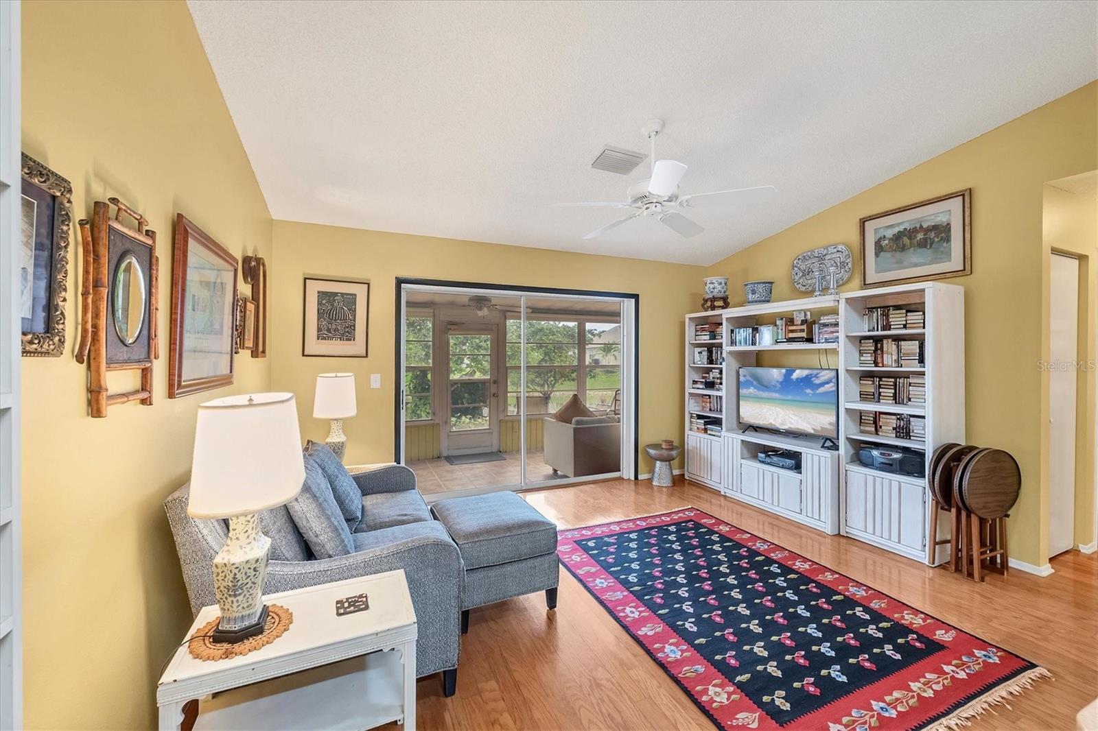 Image 10 of 34 For 3890 40th Avenue W