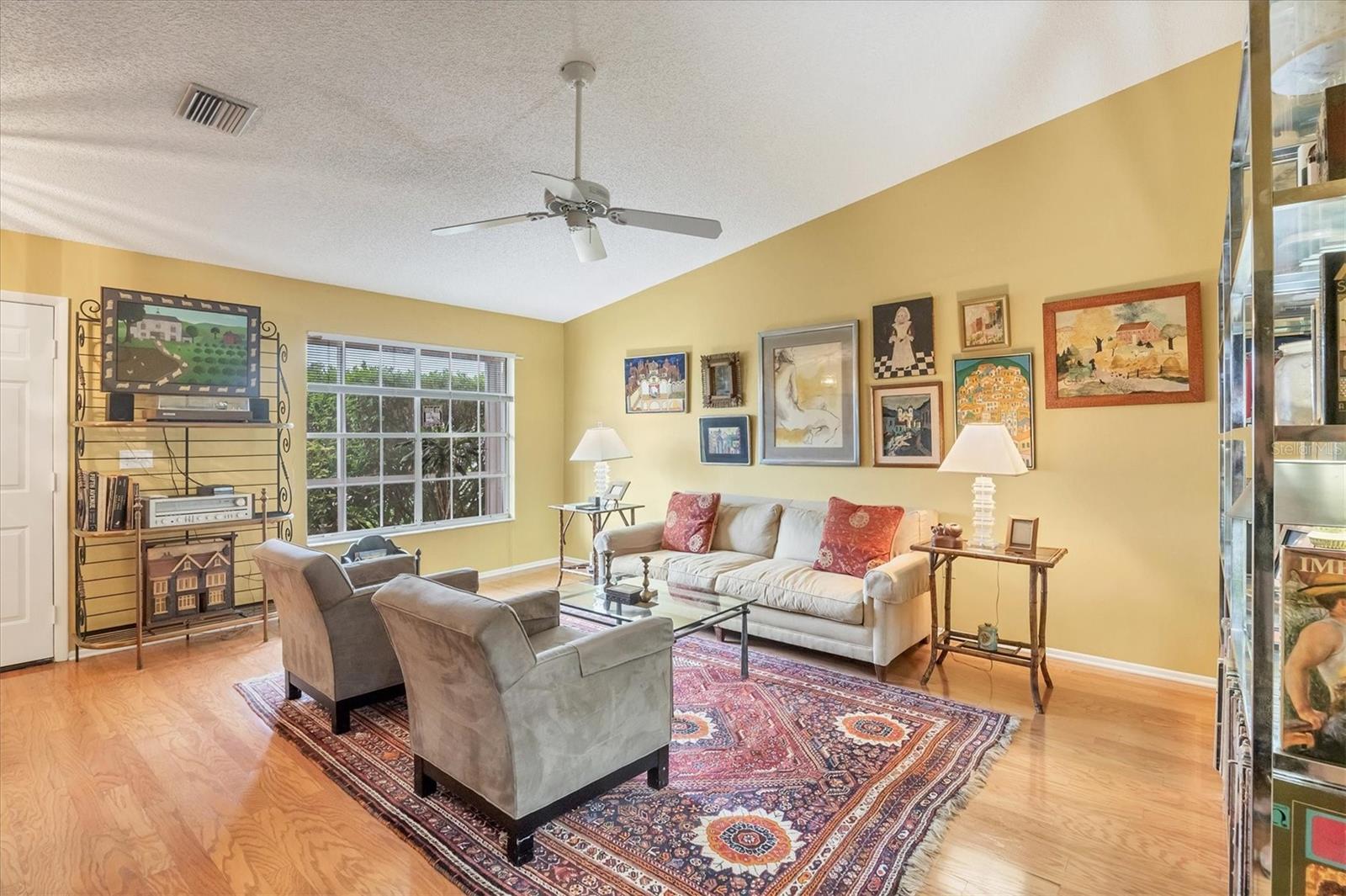 Image 4 of 34 For 3890 40th Avenue W