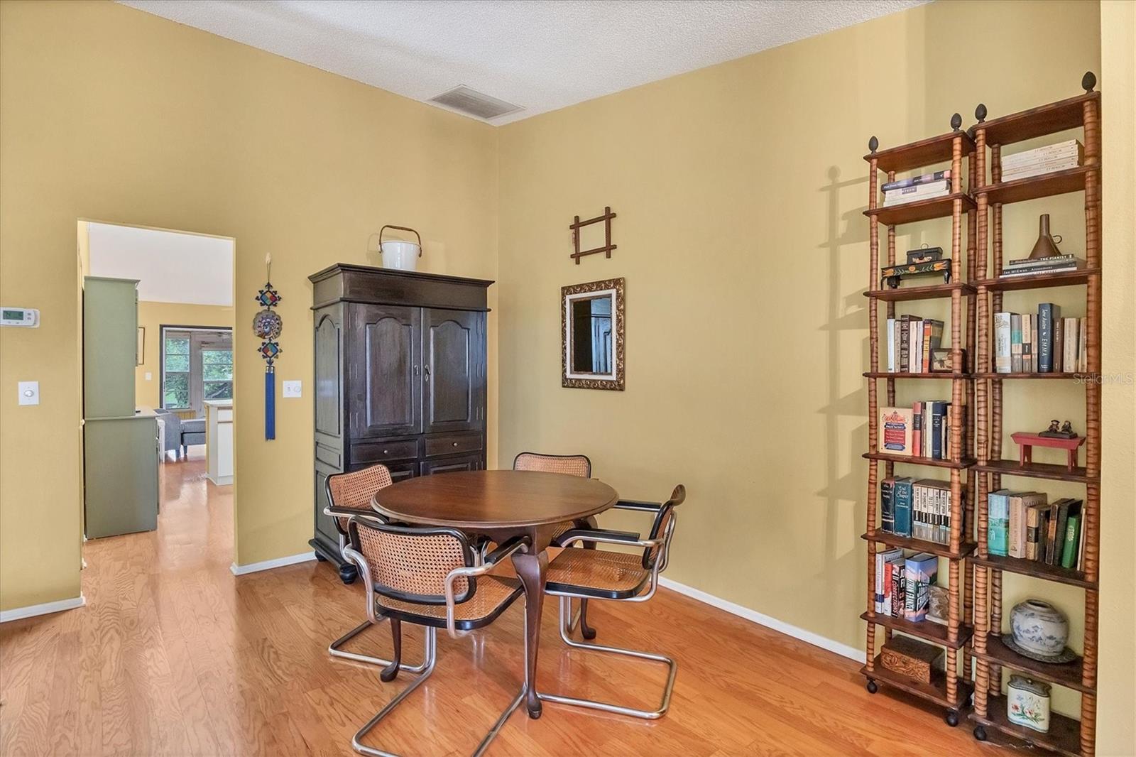 Image 6 of 34 For 3890 40th Avenue W