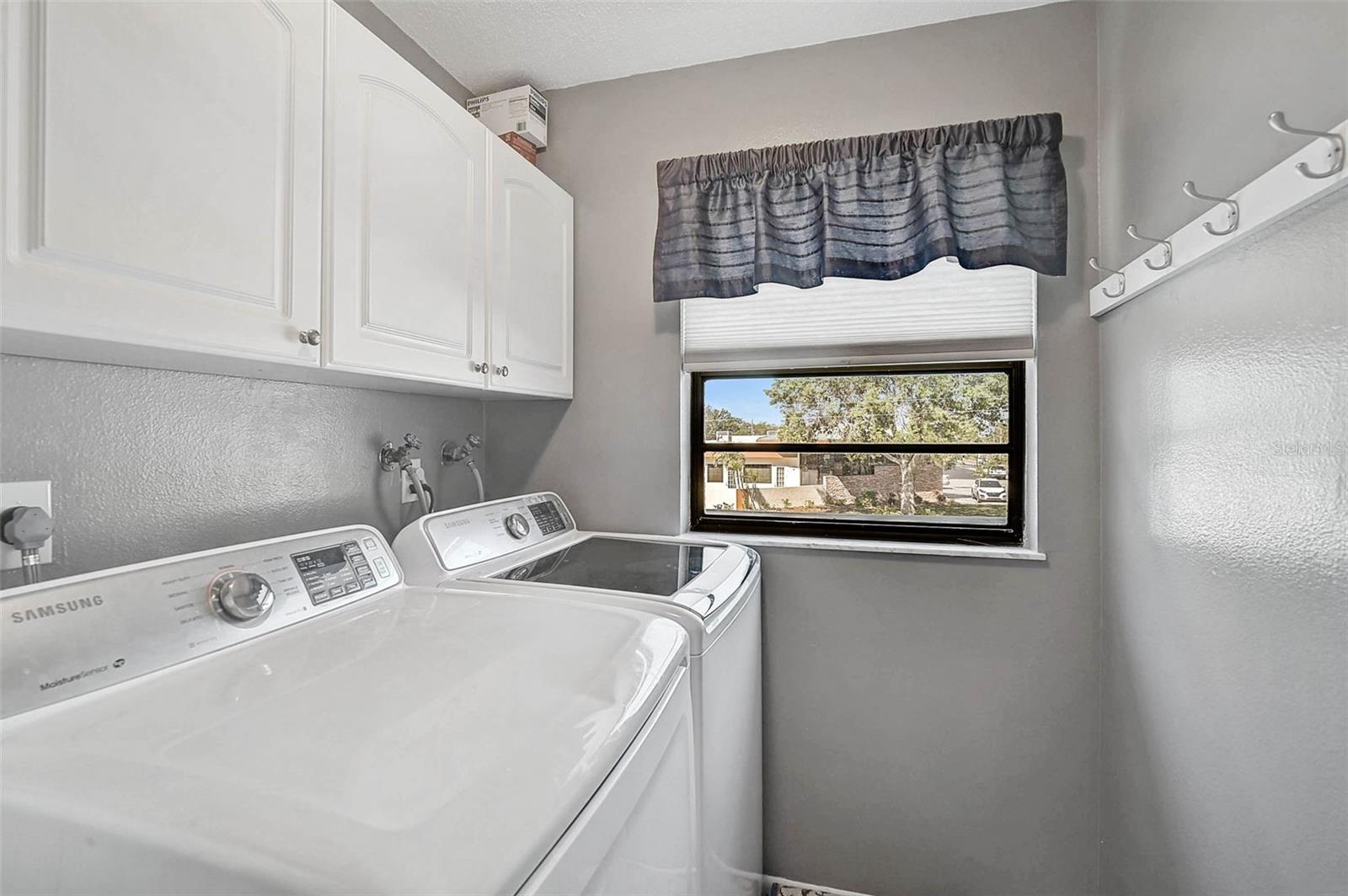 Image 6 of 35 For 1697 Northampton St  1699-d