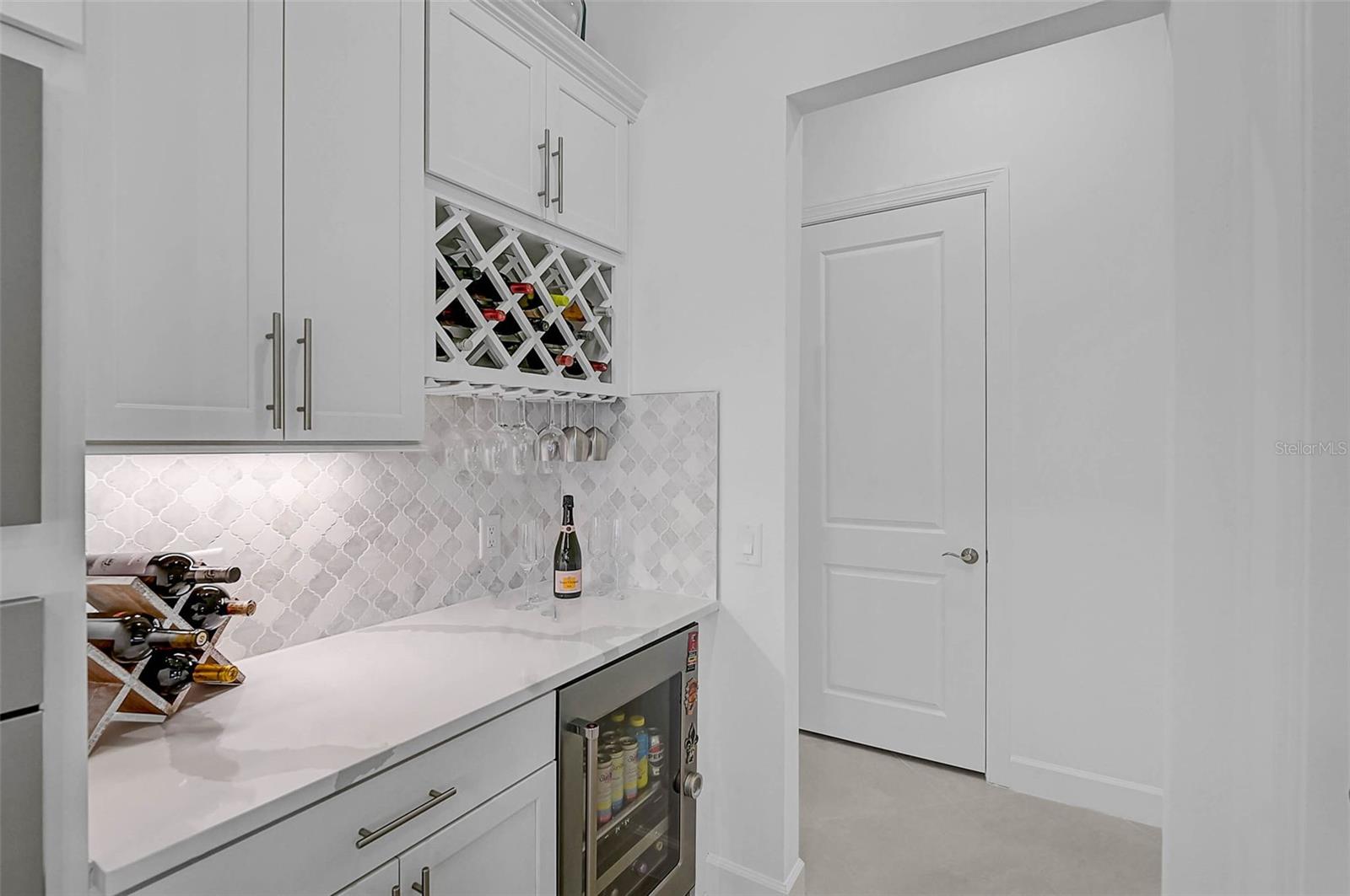 Image 11 of 65 For 14698 Hidden Sawgrass Path