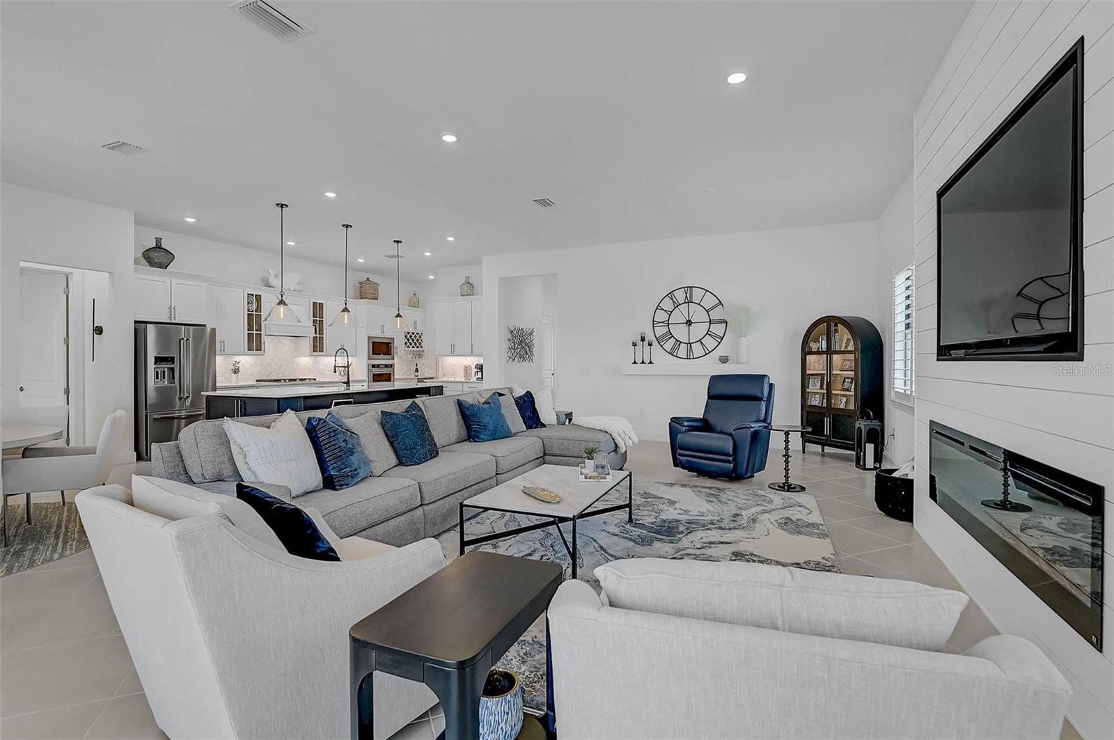 Image 16 of 65 For 14698 Hidden Sawgrass Path