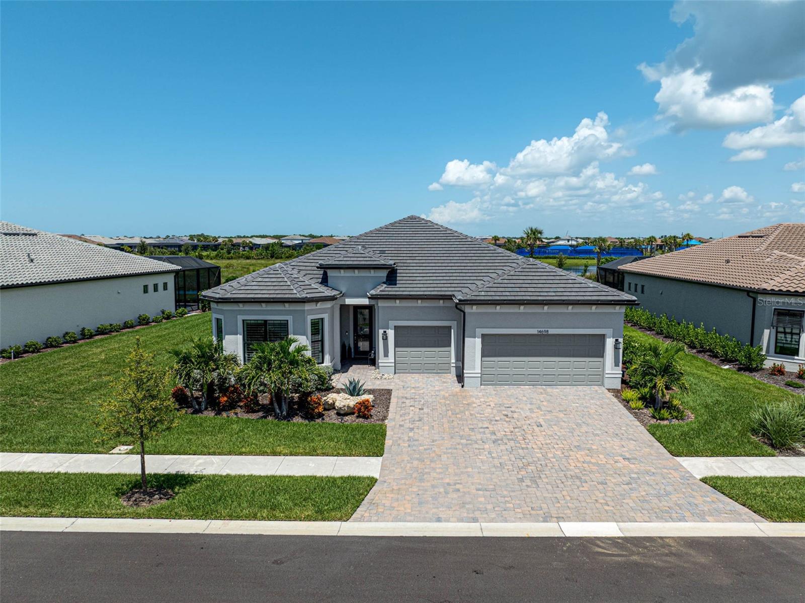 Image 2 of 65 For 14698 Hidden Sawgrass Path