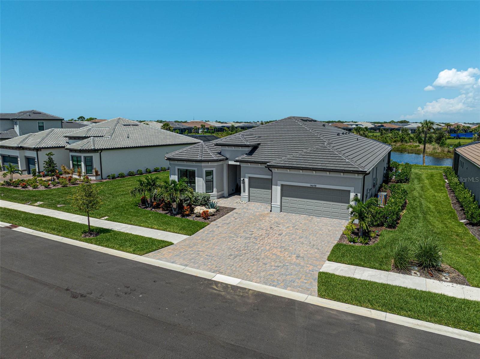 Image 3 of 65 For 14698 Hidden Sawgrass Path