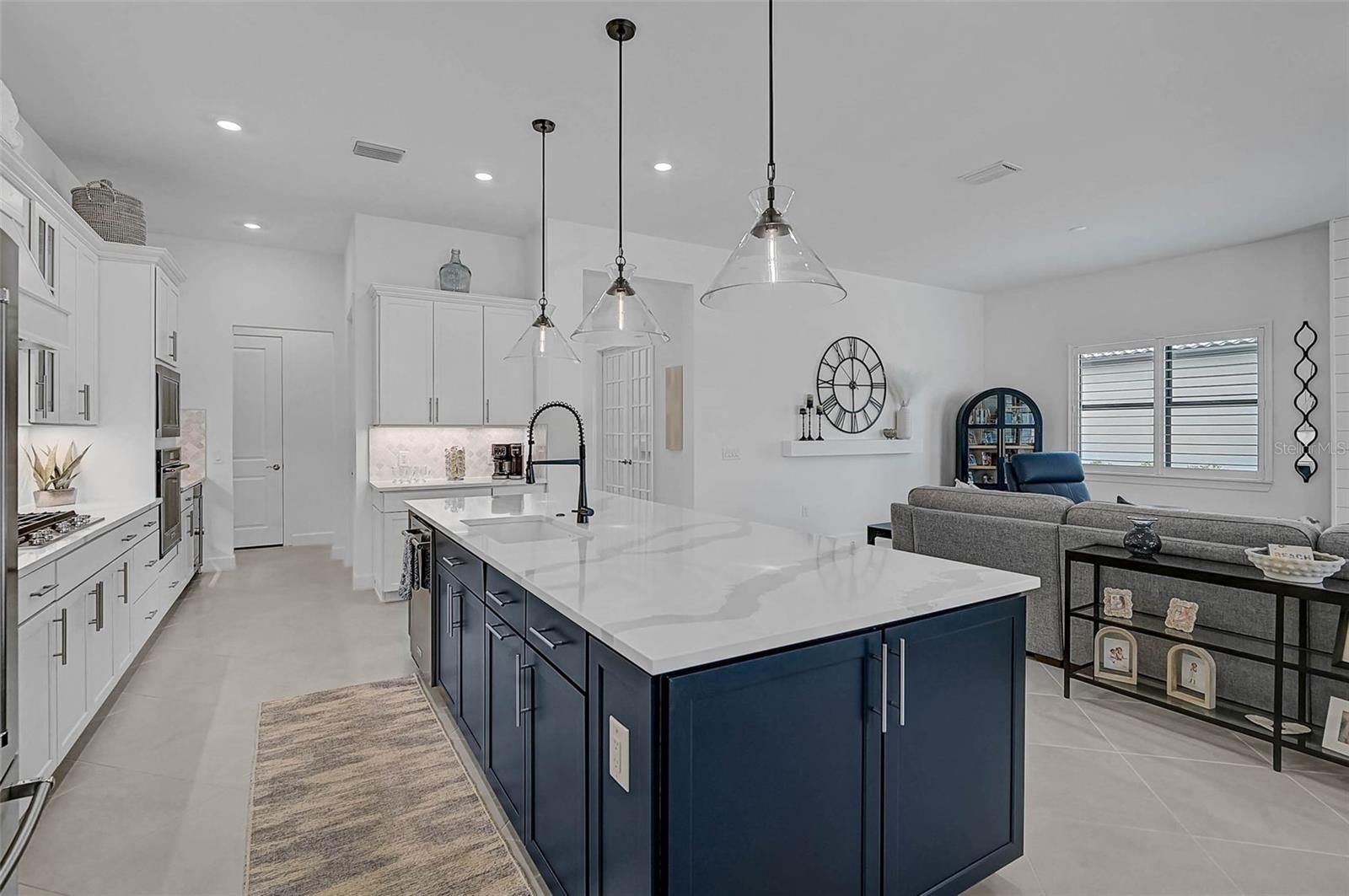 Image 8 of 65 For 14698 Hidden Sawgrass Path