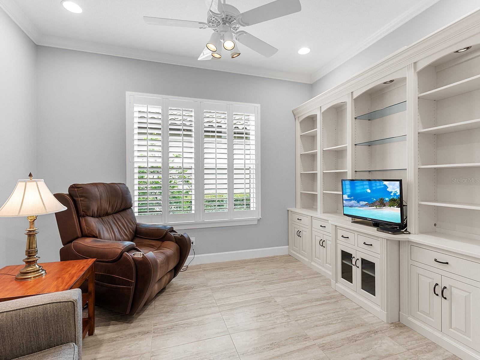 Image 10 of 75 For 12840 Sorrento Way