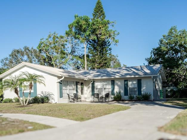 Image 2 of 23 For 709 Wood Lane