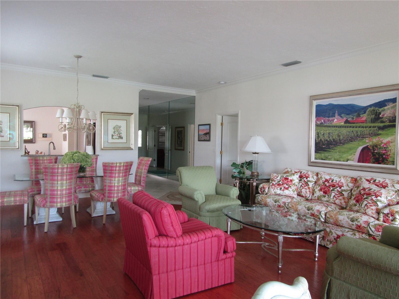 Image 14 of 36 For 3881 Chatsworth Greene Court 20