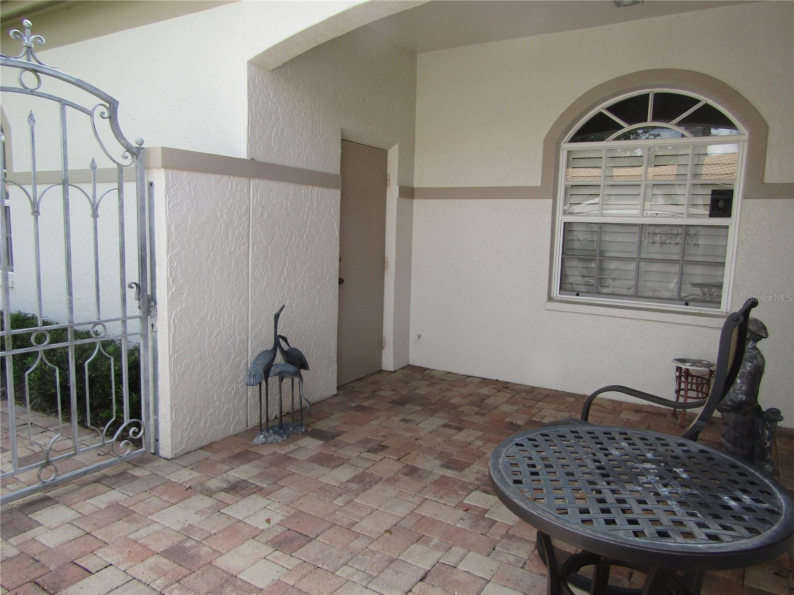 Image 2 of 36 For 3881 Chatsworth Greene Court 20