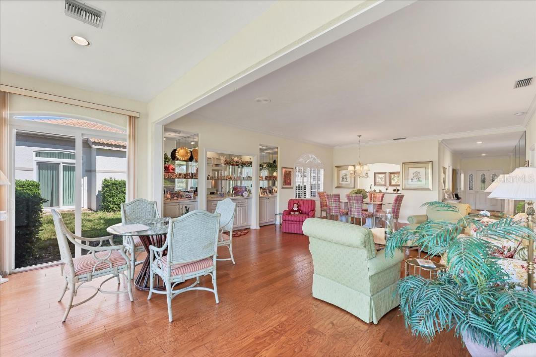 Image 39 of 43 For 3881 Chatsworth Greene Court 20