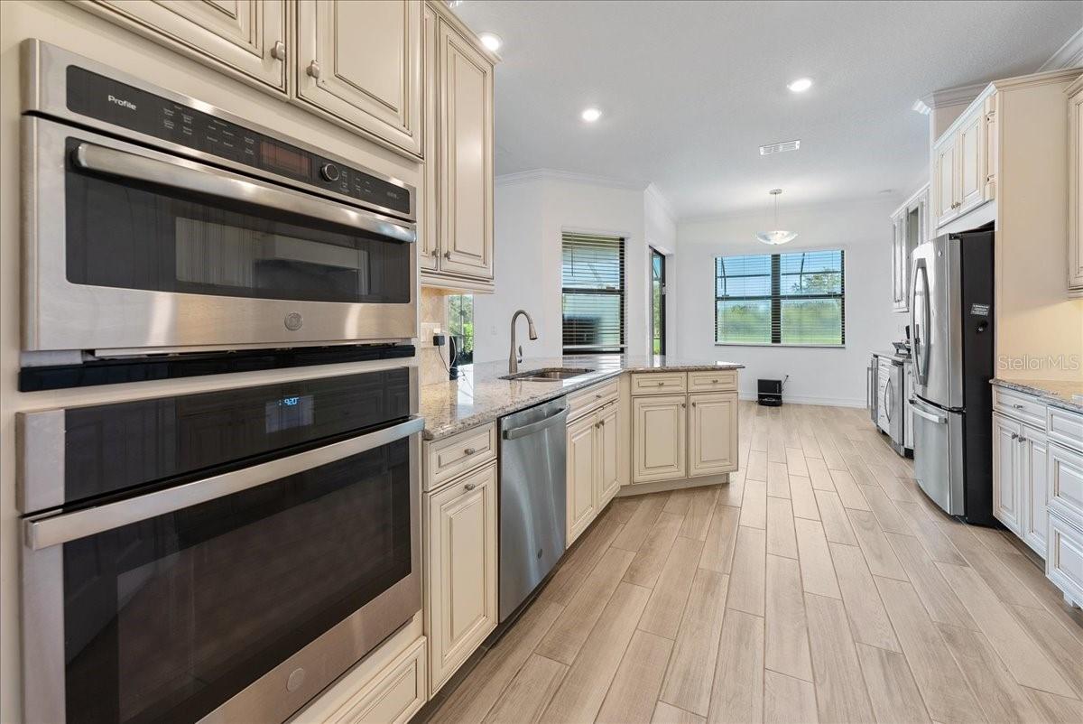 Image 15 of 79 For 5553 Mulligan Way