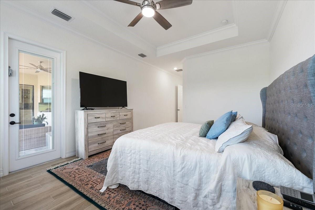 Image 20 of 79 For 5553 Mulligan Way