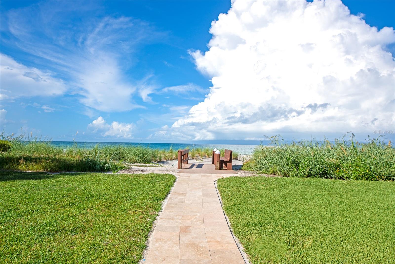 Image 16 of 53 For 4485 Gulf Of Mexico Drive 402