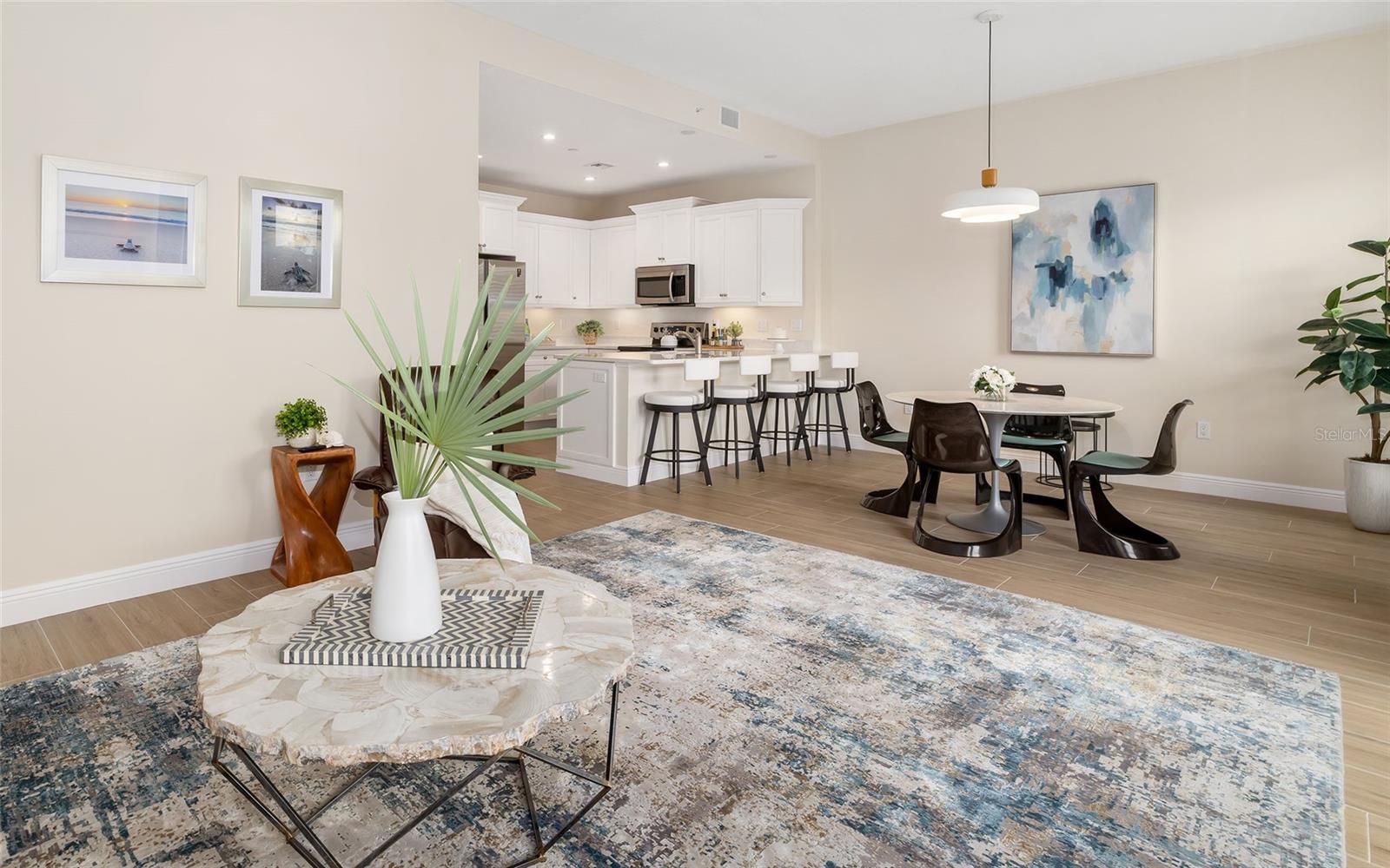 Image 10 of 44 For 555 Orange Avenue 207