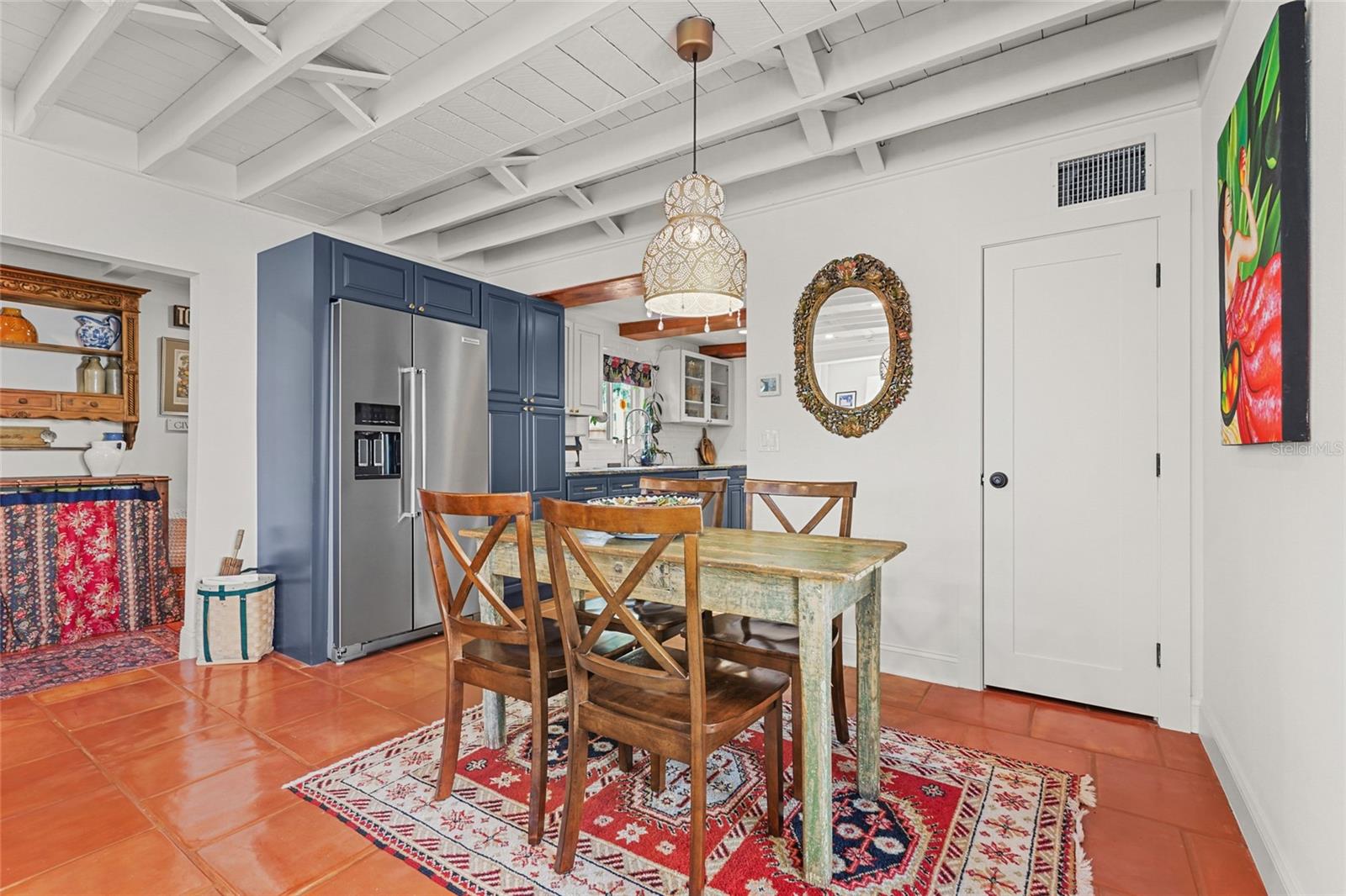 Image 22 of 71 For 5354 Calle Florida