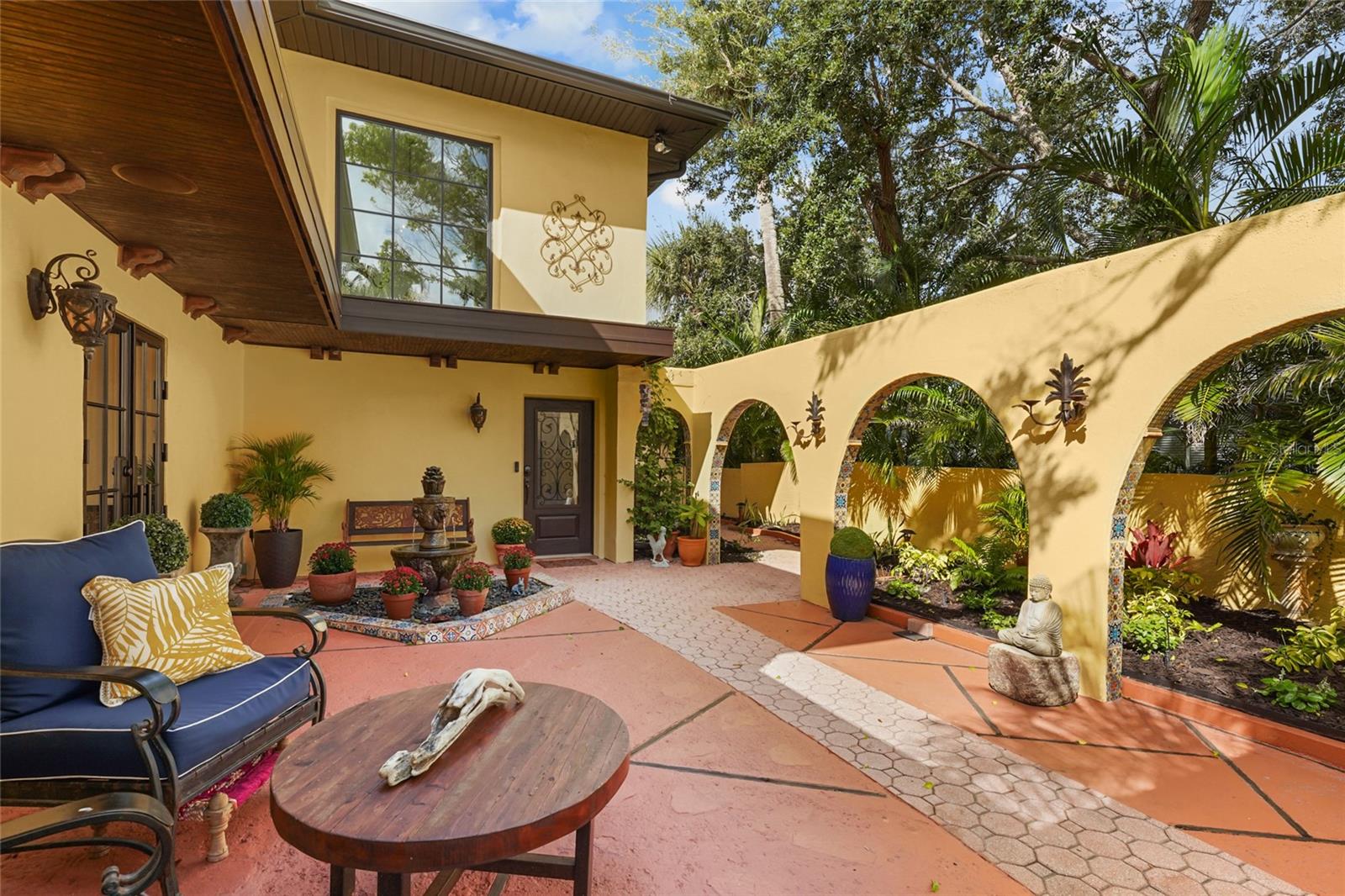 Image 3 of 71 For 5354 Calle Florida