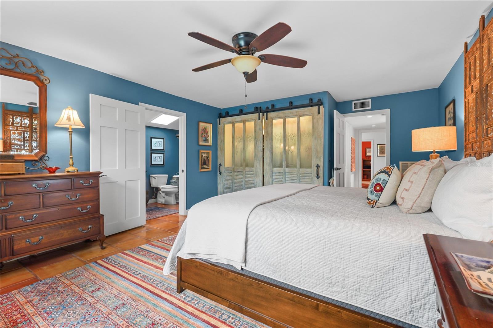 Image 34 of 71 For 5354 Calle Florida