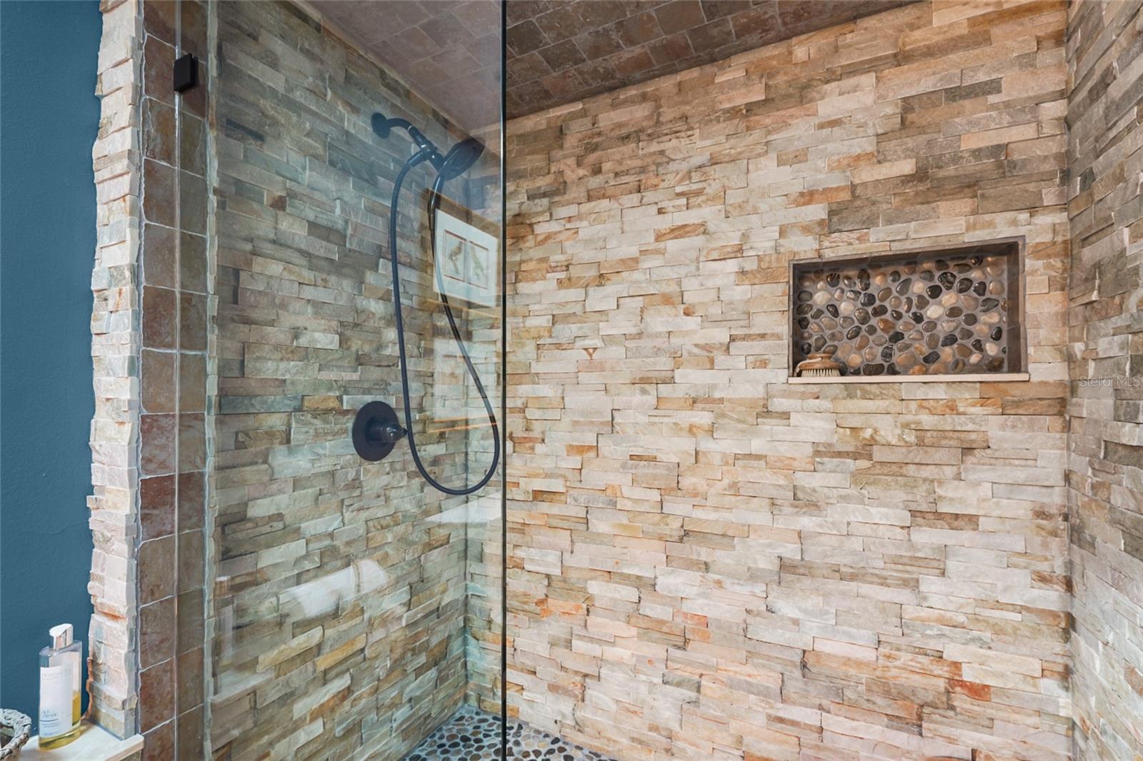 Image 38 of 71 For 5354 Calle Florida