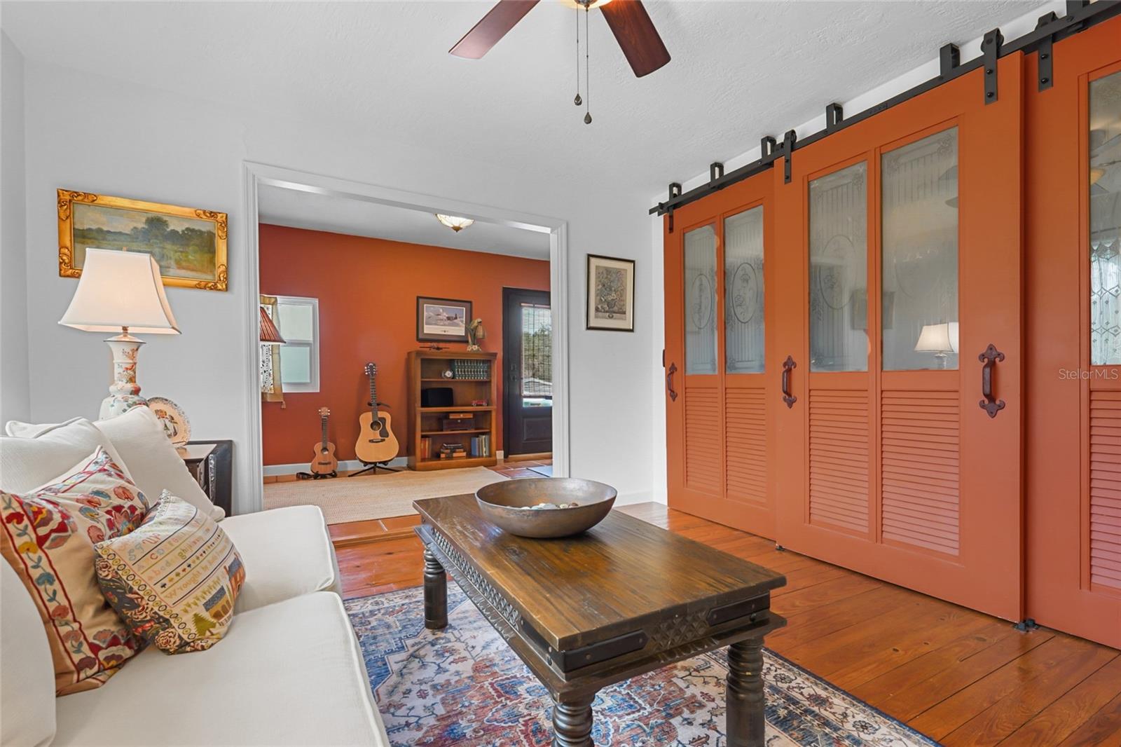 Image 46 of 71 For 5354 Calle Florida