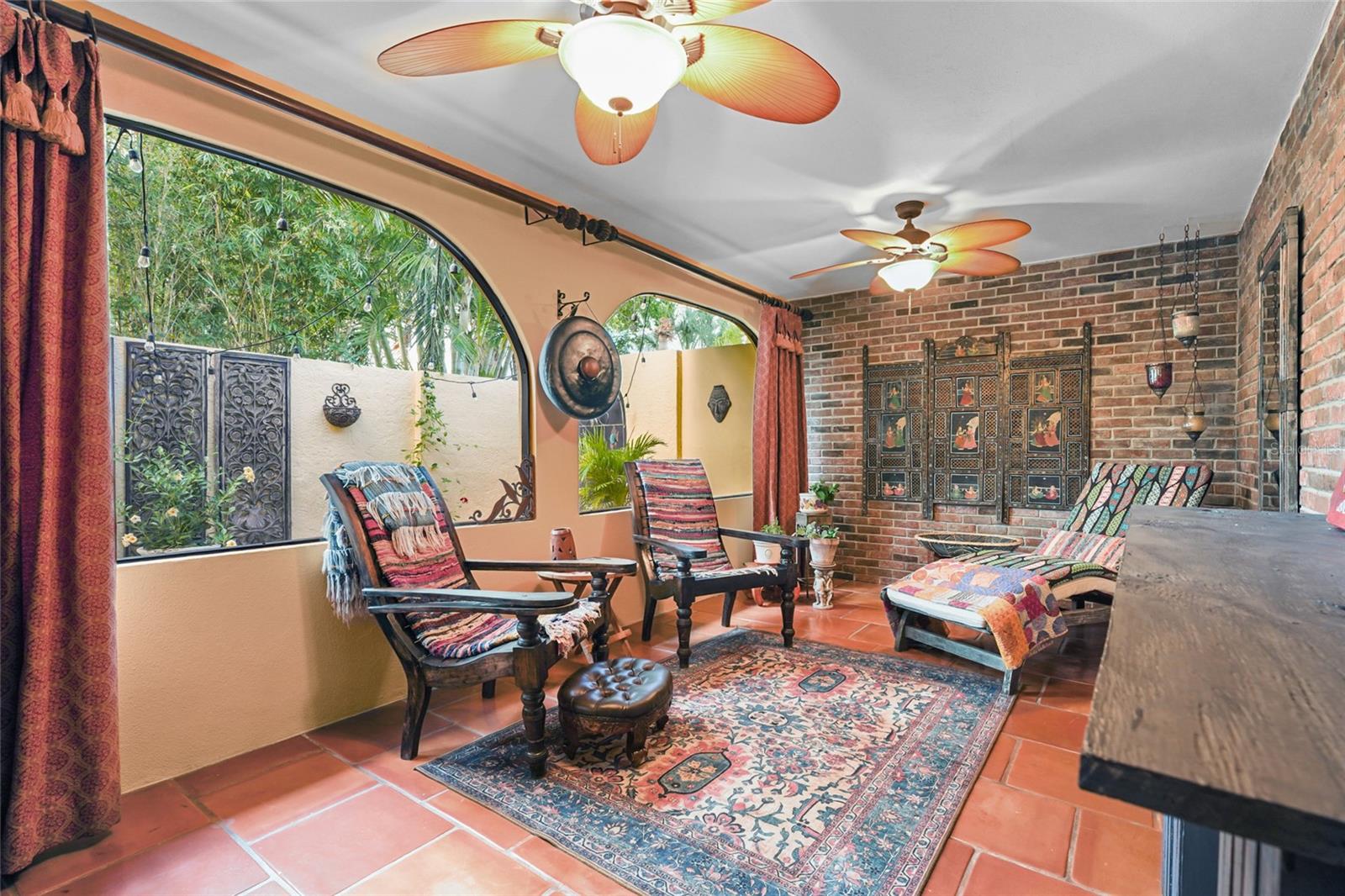 Image 50 of 71 For 5354 Calle Florida