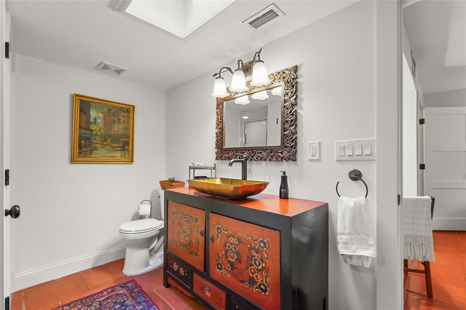 Image 56 of 71 For 5354 Calle Florida