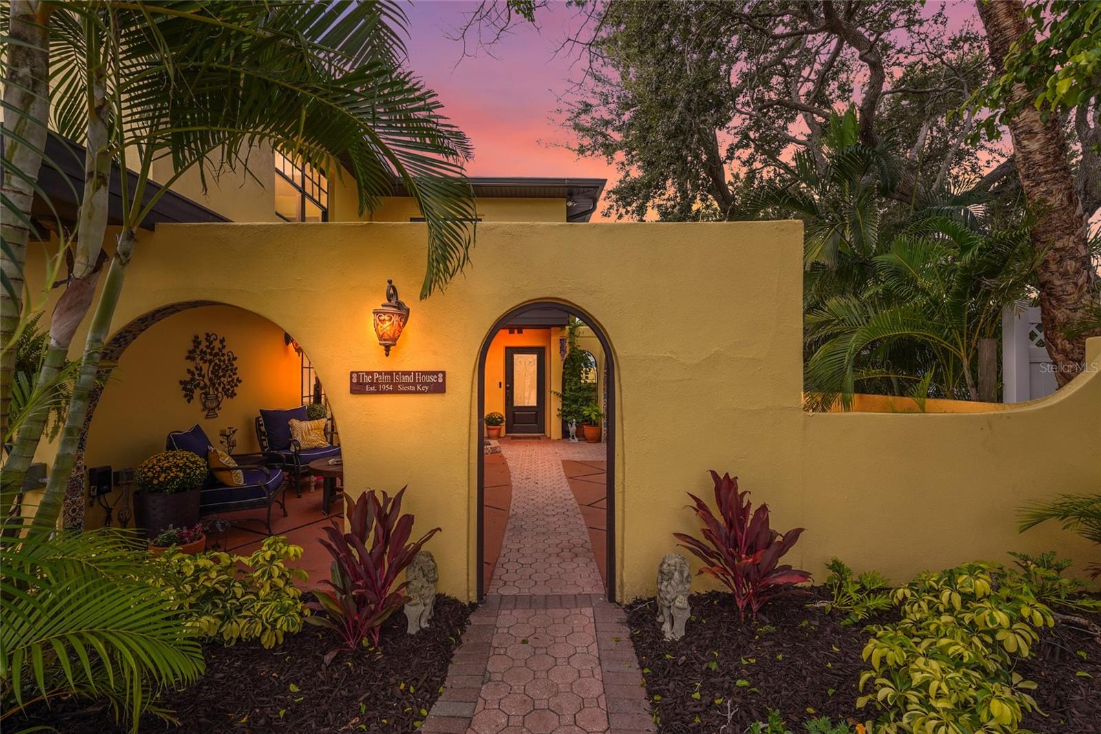 Image 63 of 71 For 5354 Calle Florida