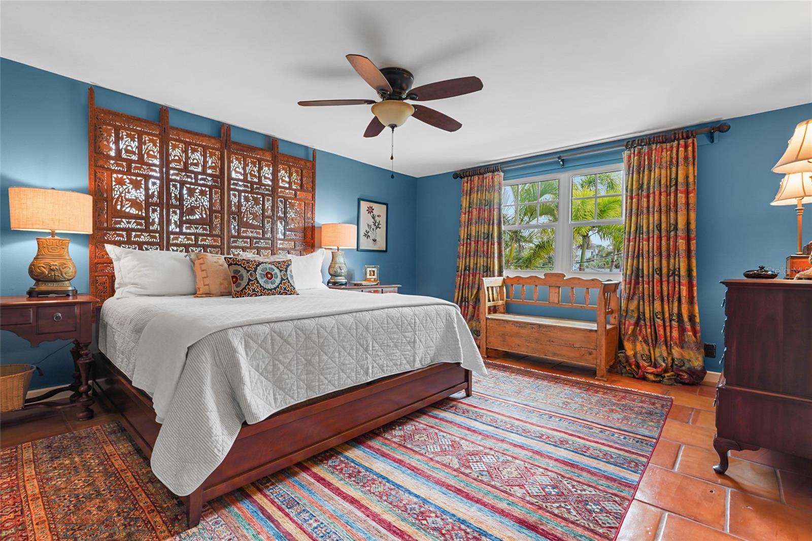 Image 7 of 71 For 5354 Calle Florida