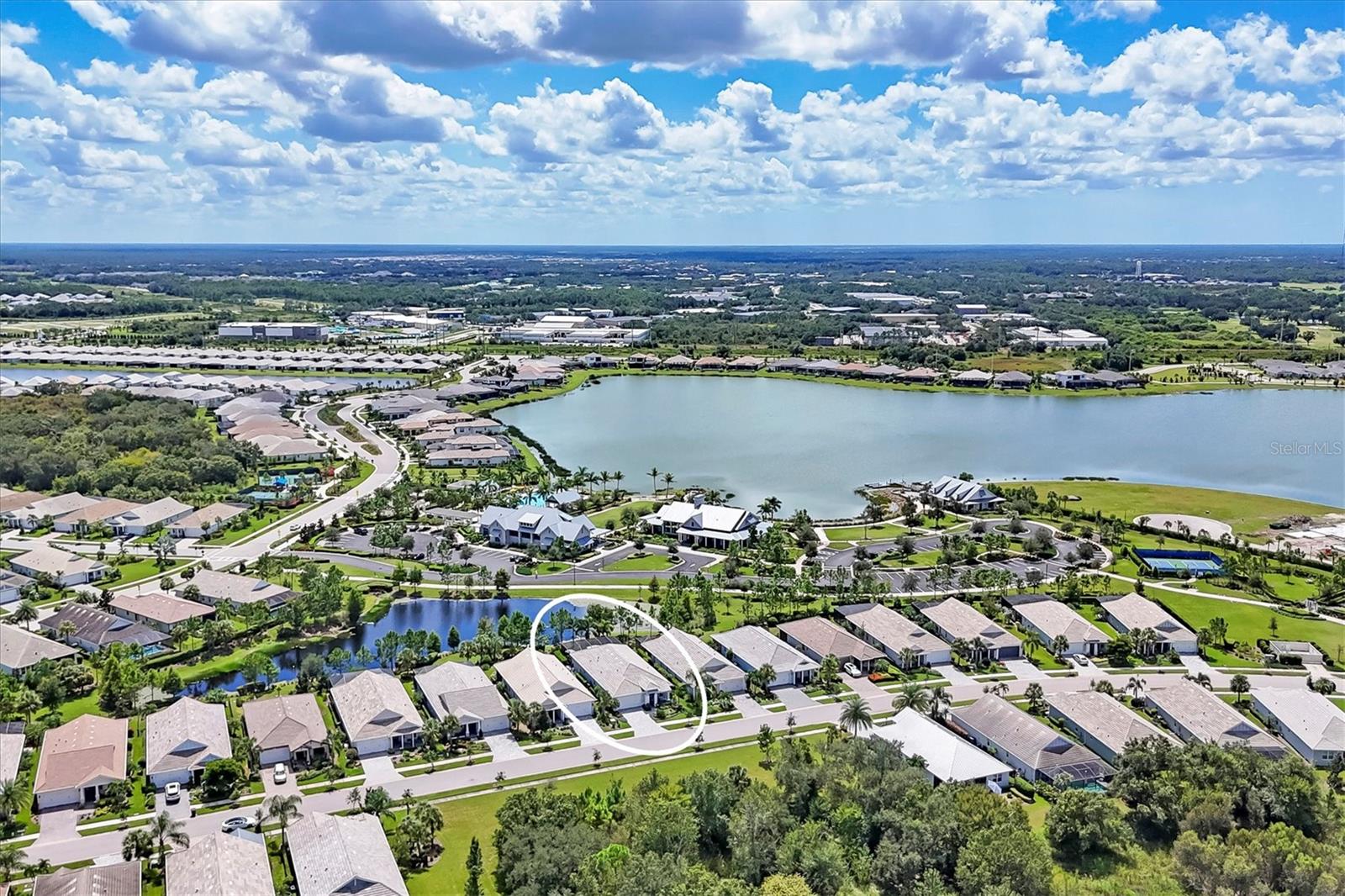 Image 46 of 77 For 8007 Sandstar Way