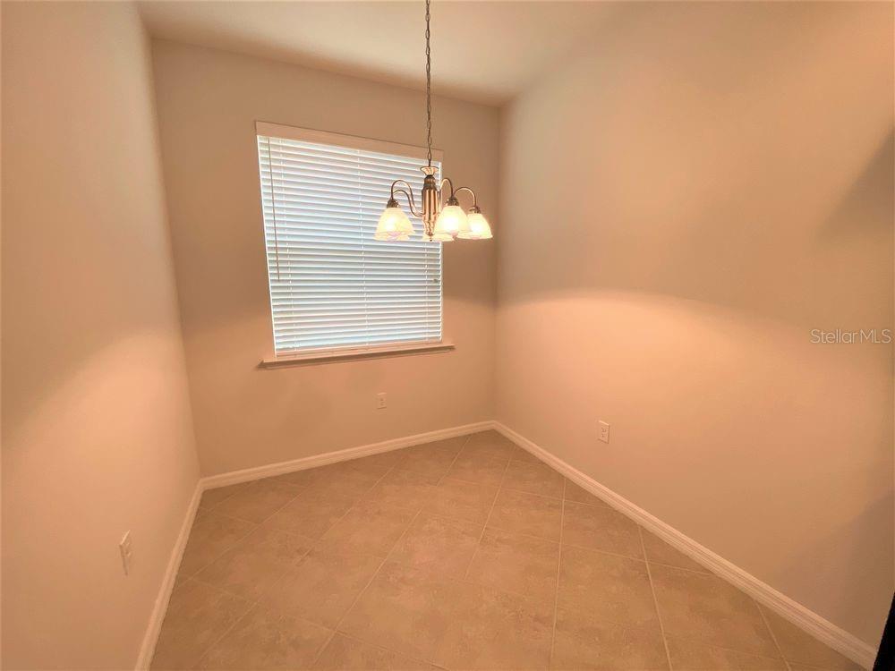 Image 9 of 23 For 7886 Moonstone Dr  4-102