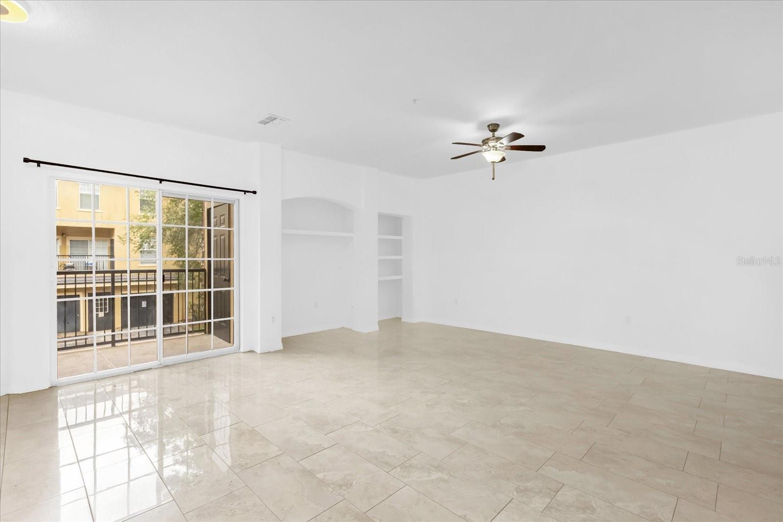 Image 19 of 27 For 122 Vista Verdi Circle 232