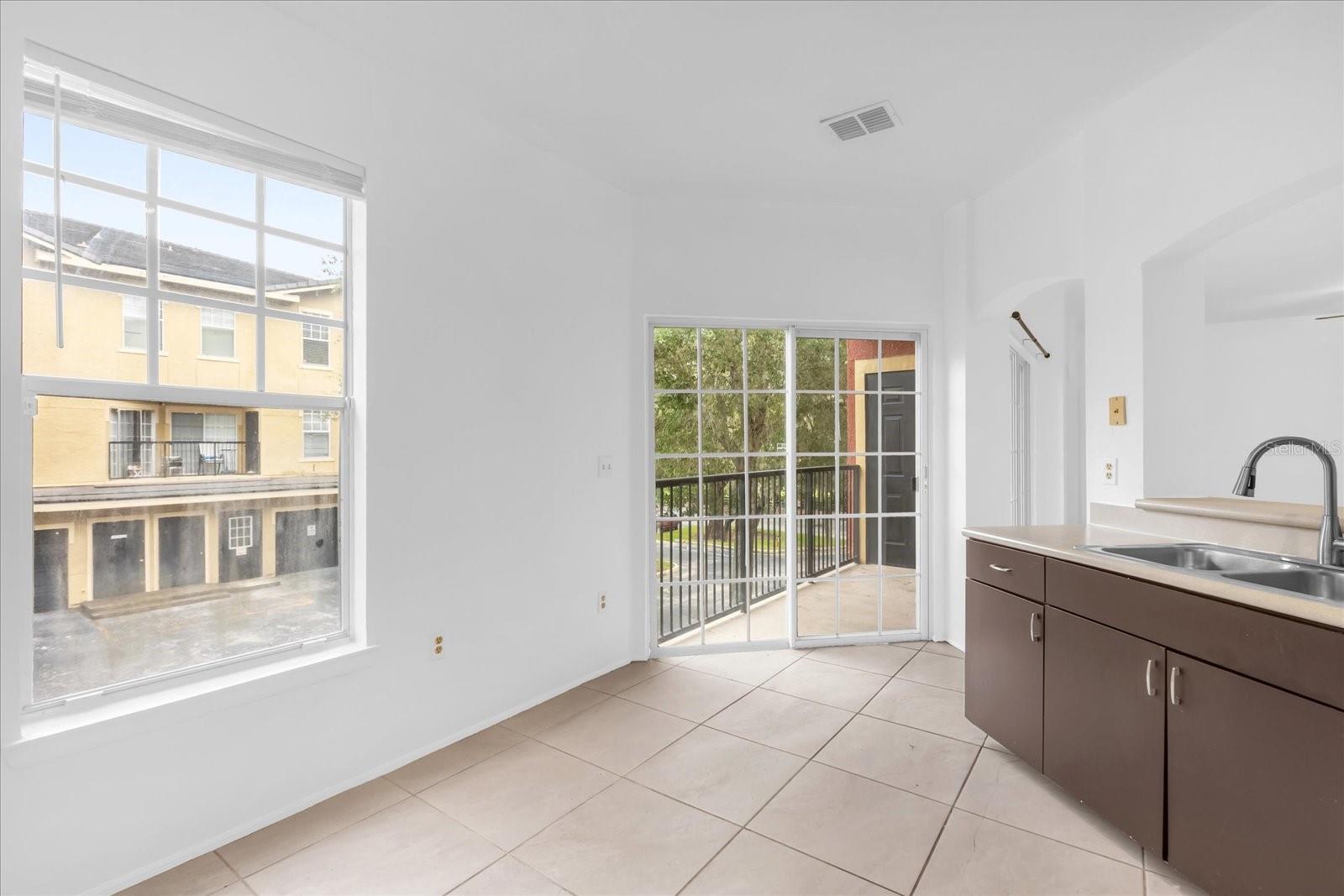 Image 24 of 27 For 122 Vista Verdi Circle 232