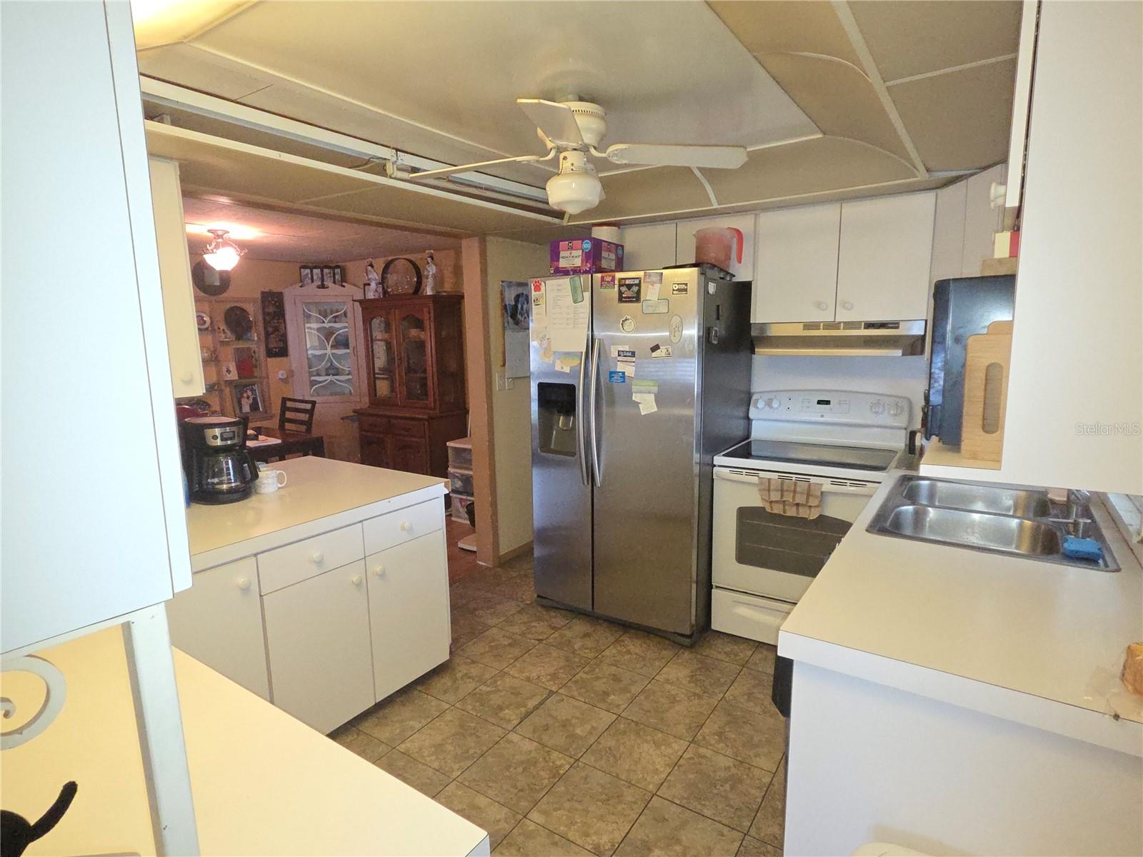 Image 5 of 22 For 1117 49th Avenue Drive W