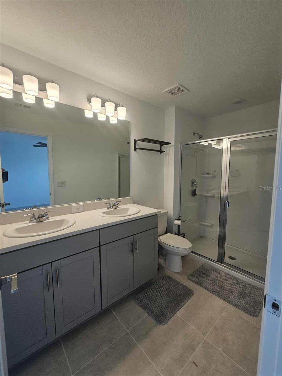 Image 11 of 17 For 6030 Whetstone Court