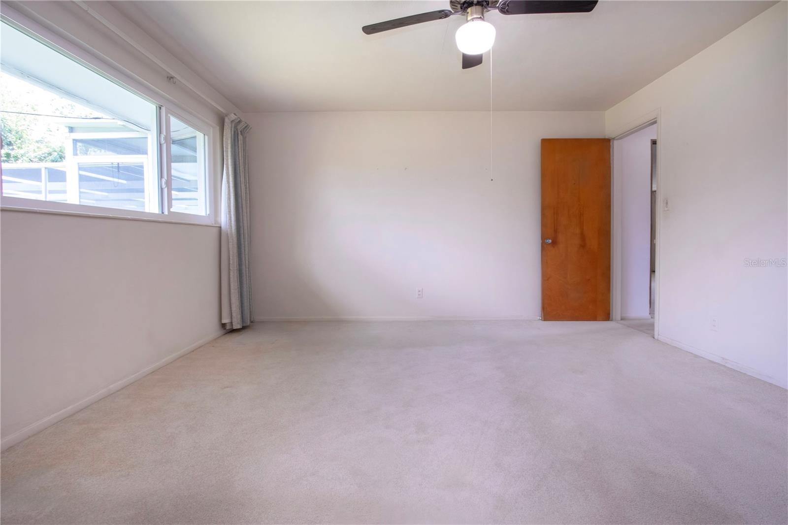 Image 17 of 29 For 2551 Hibiscus Street